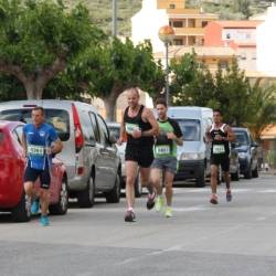 M�s de 120 runners participen als 10.000 del Perell�