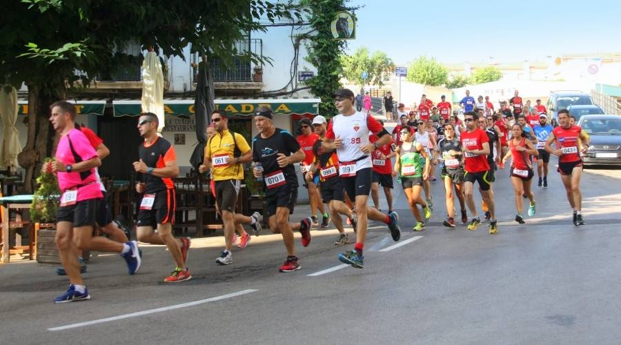 Xavier Ort�n i Paquita Gim�nez guanyen els 10 QM La Cala | EbreActiu.cat, revista digital d&rsquo;oci actiu | Terres de l&rsquo;Ebre ...
