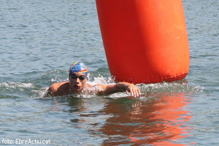 La 18a Travessia d’Amposta nedant l’Ebre, recorda al seu creador Manel Ayxendri | EbreActiu.cat, revista digital d’oci actiu | Terres de l’Ebre ...