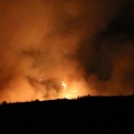 Extingit l’incendi de Tivenys, a la serra de Card-Boix