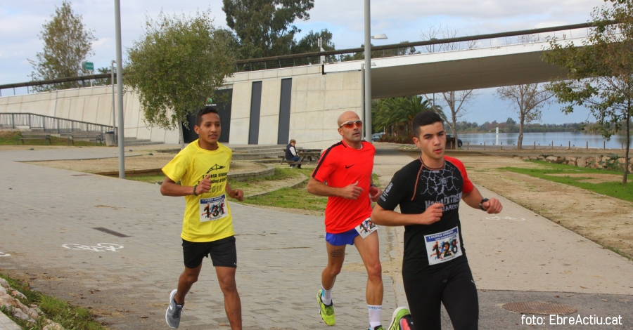 Galeria dimatges de la 1a cursa urbana Sant Jaume dEnveja (25/11/2018)