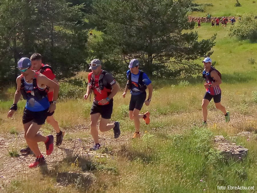 Celebrada la 22a Marxa nocturna Fredes-Pa�ls amb 550 participants | EbreActiu.cat, revista digital d&rsquo;oci actiu | Terres de l&rsquo;Ebre ...