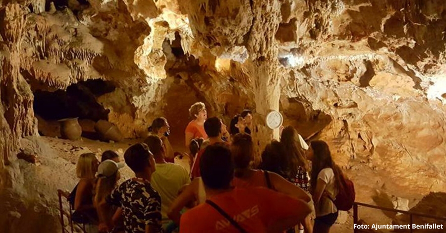 Benifallet celebra el 50� aniversari de la descoberta de les Coves Meravelles | EbreActiu.cat, revista digital d&rsquo;oci actiu | Terres de l&rsquo;Ebre ...