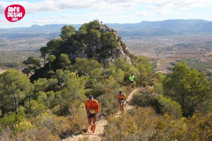 La pareja Aurell y Debats vuelven a imponerse en la Cursa Cam� de Sirga | EbreActiu.cat, revista digital de ocio activo | Terres de l&rsquo;Ebre...