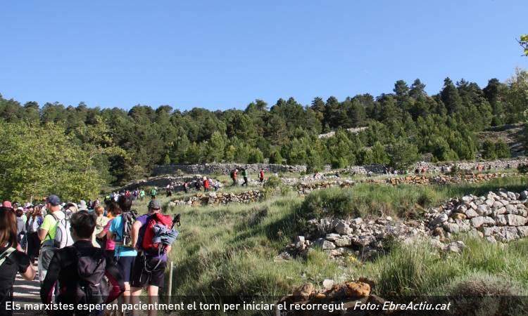 La gran participaci� i un dia espl�ndid, protagonistes de la 8ena Marxa per la Tinen�a de Benifass� | EbreActiu.cat, revista digital d&rsquo;oci actiu | Terres de l&rsquo;Ebre ...