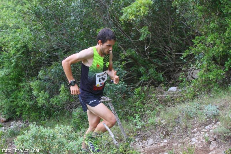 Albert Ferrer i Gisela Carri�n guanyen el Km 9� Vertical de Roquetes | EbreActiu.cat, revista digital d&rsquo;oci actiu | Terres de l&rsquo;Ebre ...