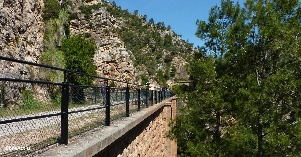 Adjudicades les obres de reparació del túnel de la Via Verda entre Pinell de Brai i Prat de Comte | EbreActiu.cat, revista digital d’oci actiu | Terres de l’Ebre ... Adjudicades les obres de reparació del túnel de la Via Verda entre Pinell de Brai i Prat de Comte | EbreActiu.cat, revista digital d’oci actiu | Terres de l’Ebre ...