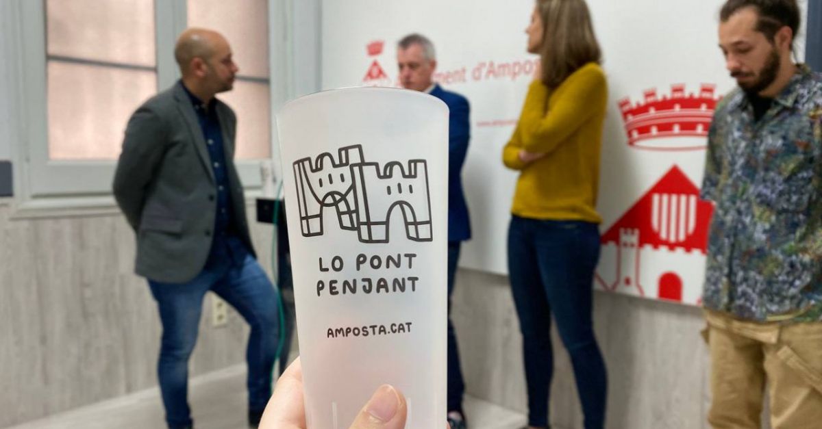 Amposta impulsa ls de gots reutilitzables als actes municipals