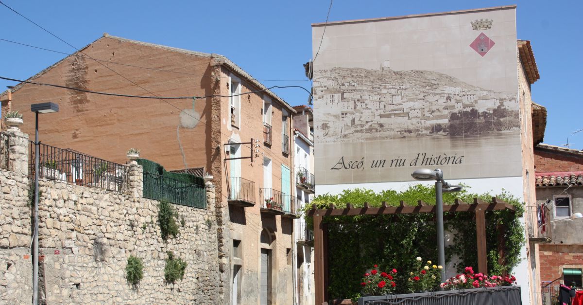 Asc recorda la histria dels ctars al seu pas per la Ribera de lEbre