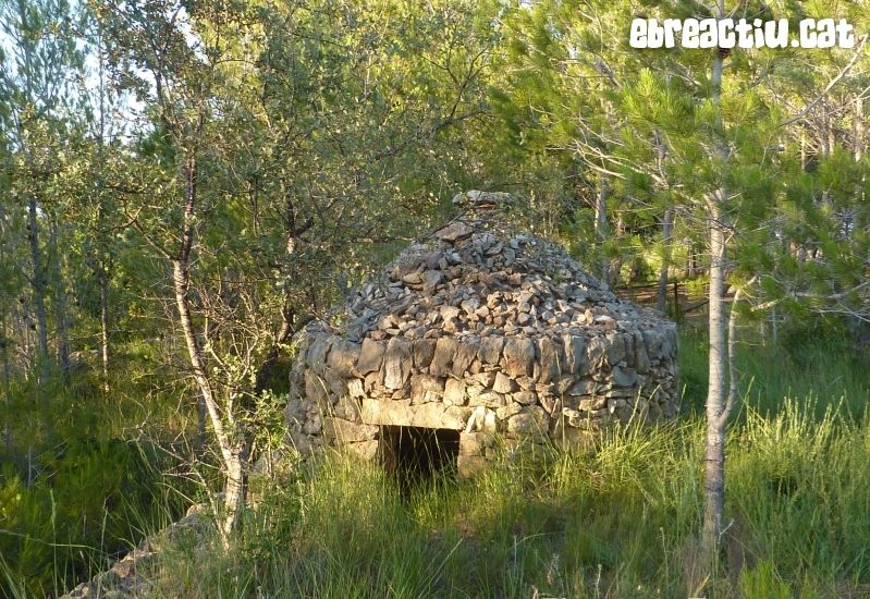 Barraques de pedra en sec a Freginals | EbreActiu.cat, revista digital d’oci actiu | Terres de l’Ebre ... Barraques de pedra en sec a Freginals | EbreActiu.cat, revista digital d’oci actiu | Terres de l’Ebre ...