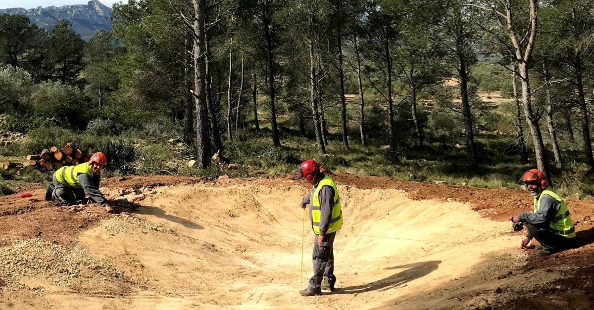 Es rehabiliten les basses dels antics camins ramaders del Perell� per millorar la conservaci� i la recuperaci� de l&rsquo;ofegabous | EbreActiu.cat, revista digital d&rsquo;oci actiu | Terres de l&rsquo;Ebre ...