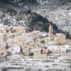 CASA REFUGI EL BOIXAR. CASA LA ROUREDA<br>El Boixar