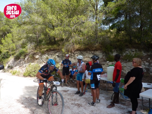 Temperatura alta i alta participaci� a la 6a cursa BTT L&rsquo;Auberge de Benissanet | EbreActiu.cat, revista digital d&rsquo;oci actiu | Terres de l&rsquo;Ebre ...
