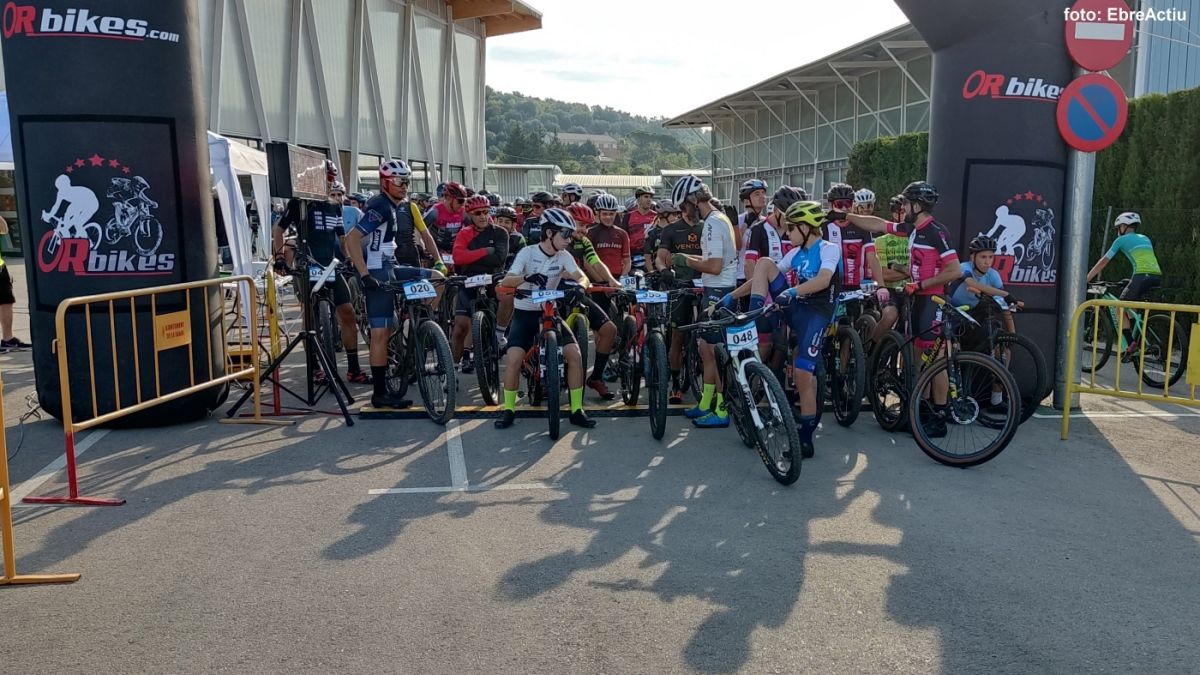 160 bikers participen a la 1a Mascarats Bike Race de la S�nia | EbreActiu.cat, revista digital d&rsquo;oci actiu | Terres de l&rsquo;Ebre ...