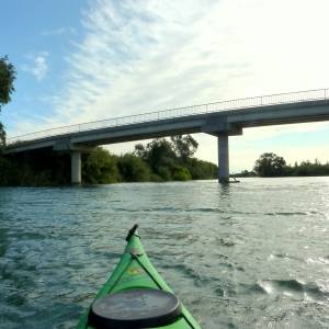 Illes de Gr�cia i Sapinya en caiac (riu Ebre)