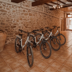 Ecoturismo Terra Alta - Alojamientos rurales Cal Tom�s y Ca la Leonor