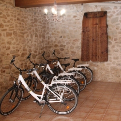 Ecoturismo Terra Alta - Alojamientos rurales Cal Tom�s y Ca la Leonor