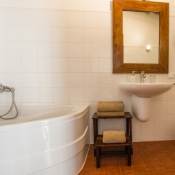 Ecoturisme Terra Alta - Allotjaments rurals Cal Tom�s i Ca la Leonor