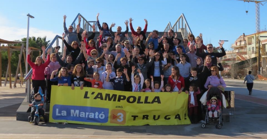 Caminada solid�ria a favor de La Marat� de TV3