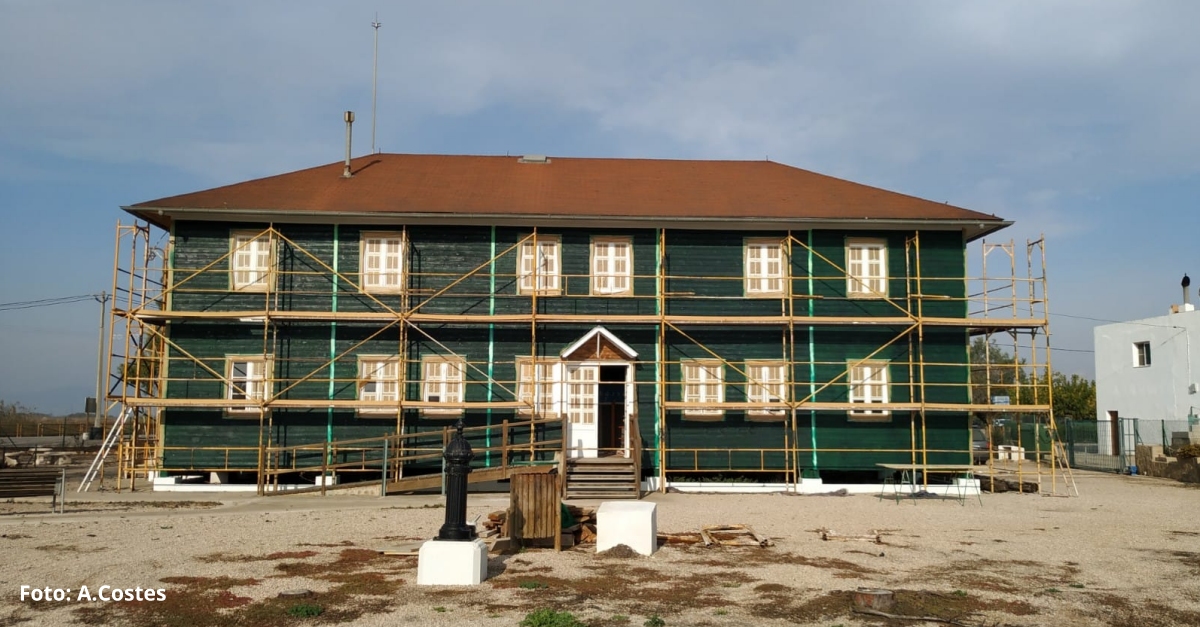 La Casa de Fusta torna a lluir de verd