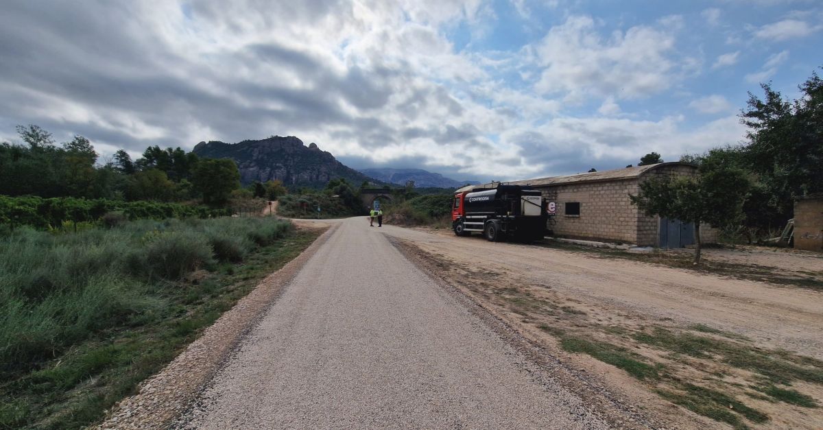 El Consell Comarcal de la Terra Alta pavimenta diferents trams de la Via Verda