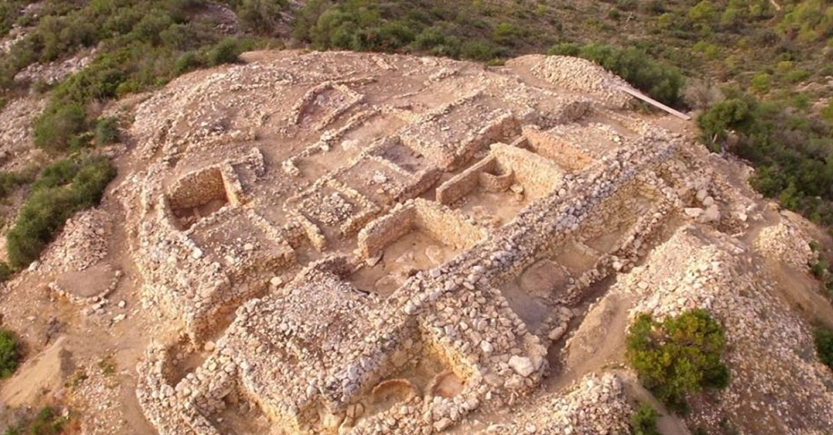 Comena la vint-i-quatrena campanya dexcavacions a la residncia fortificada de Sant Jaume d’Alcanar