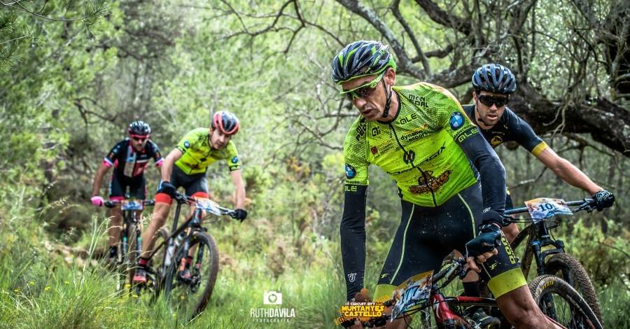 Roberto Bou i Merche Villanueva guanyen la 10a Marxa BTT El Bovalar
