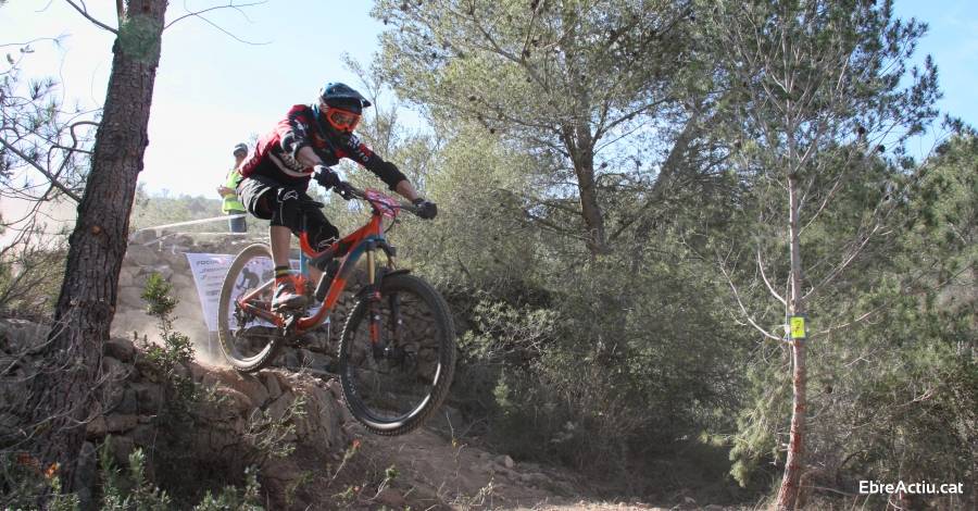 La 6a edició de l’Endubitem assoleix la xifra rècord de 420 participants | EbreActiu.cat, revista digital d’oci actiu | Terres de l’Ebre ... La 6a edició de l’Endubitem assoleix la xifra rècord de 420 participants | EbreActiu.cat, revista digital d’oci actiu | Terres de l’Ebre ...