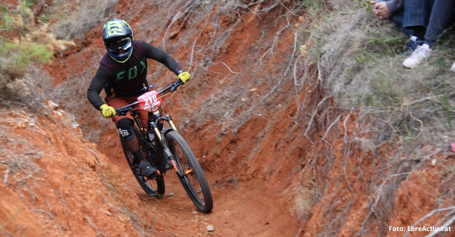 Damien Oton i Nastasia Giménez guanyen l’Endubitem 2018 | EbreActiu.cat, revista digital d’oci actiu | Terres de l’Ebre ... Damien Oton i Nastasia Giménez guanyen l’Endubitem 2018 | EbreActiu.cat, revista digital d’oci actiu | Terres de l’Ebre ...