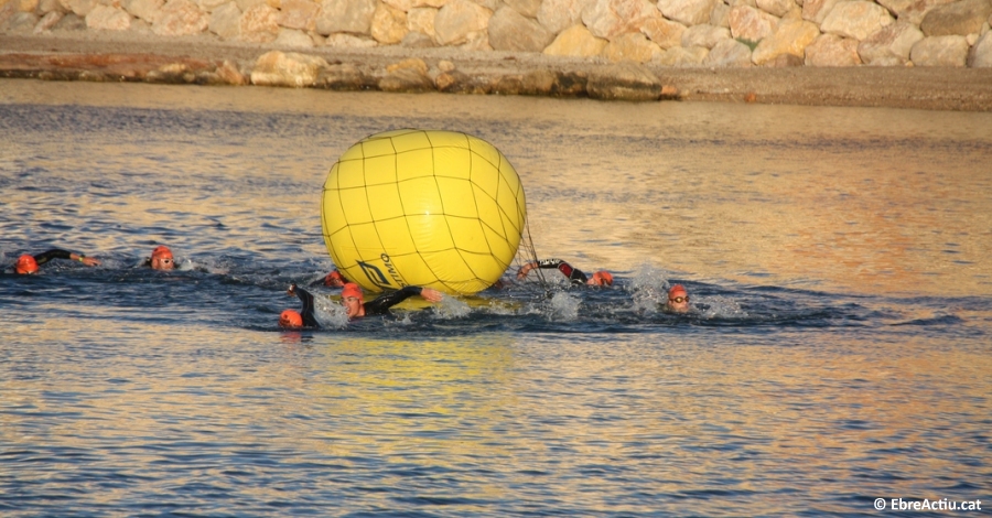 Robert Karas i Cristina Prat guanyen el XIII Ironcat- Copa de les Nacions de l’Ampolla | EbreActiu.cat, revista digital d’oci actiu | Terres de l’Ebre ...