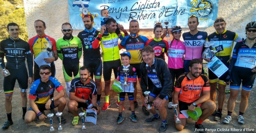 Miquel Escol i Arantxa Salvad guanyen la 33a Pujada Ciclista a Card