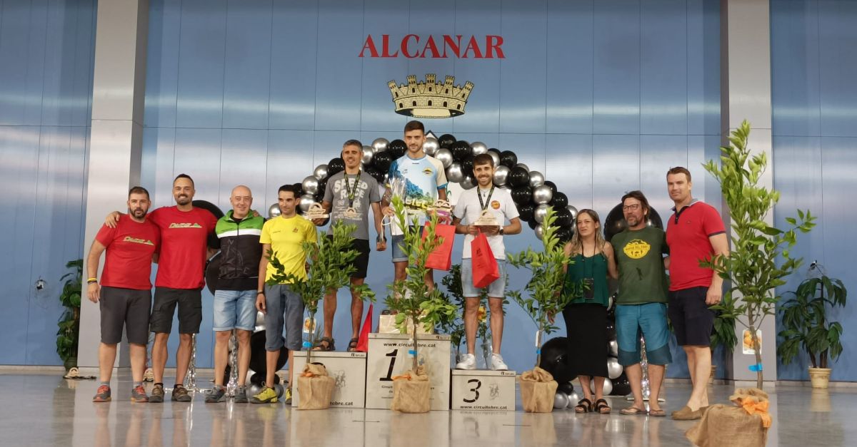 La Pujada al Montsi, es converteix en una mar de muntanya | EbreActiu.cat, revista digital d’oci actiu | Terres de l’Ebre ...