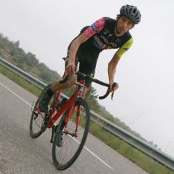 Marc Llobet s&rsquo;imposa a la Crono Caro 2018