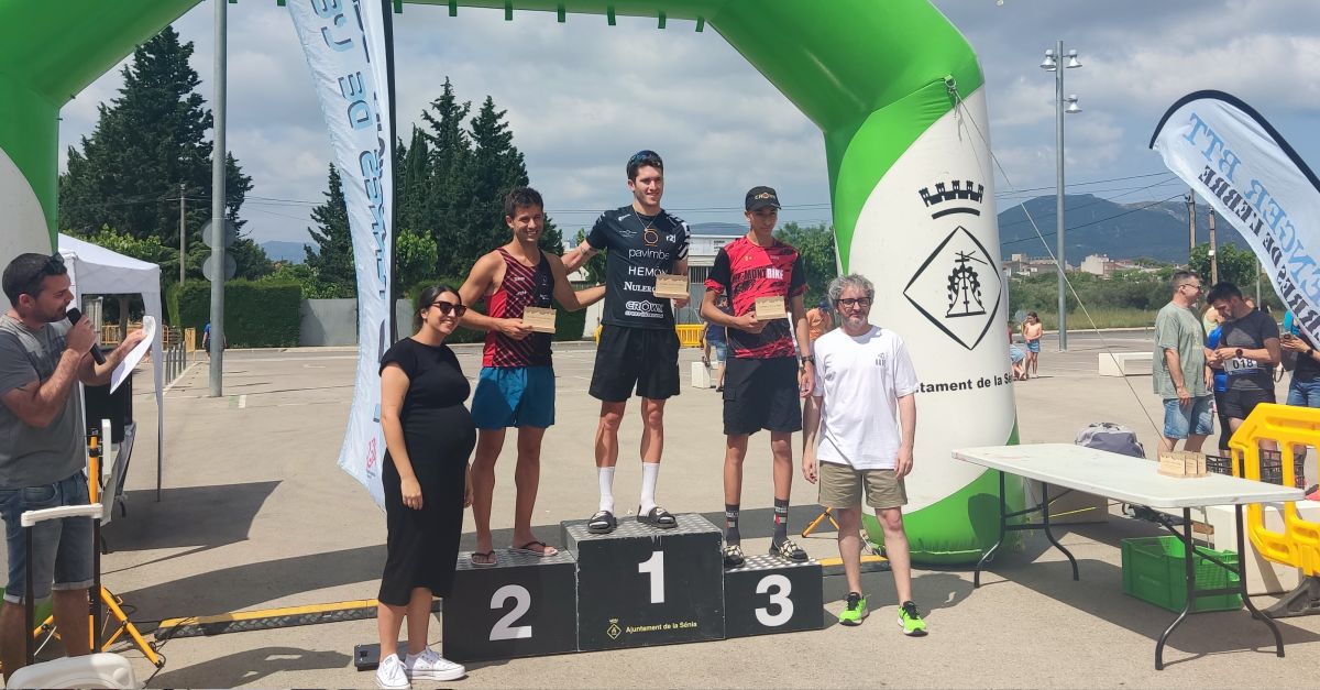 La S�nia debuta amb �xit al circuit Running Series amb la primera edici� de la seva cursa urbana | EbreActiu.cat, revista digital d&rsquo;oci actiu | Terres de l&rsquo;Ebre ...