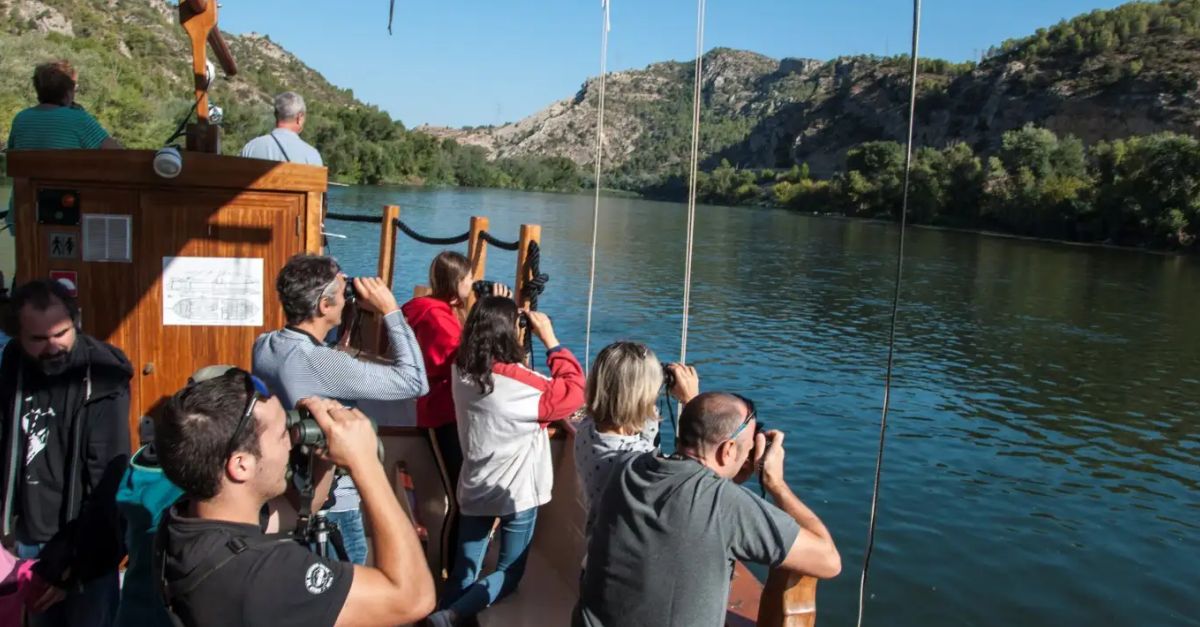 Descoberta de la natura a bord del lla�t Lo Roget