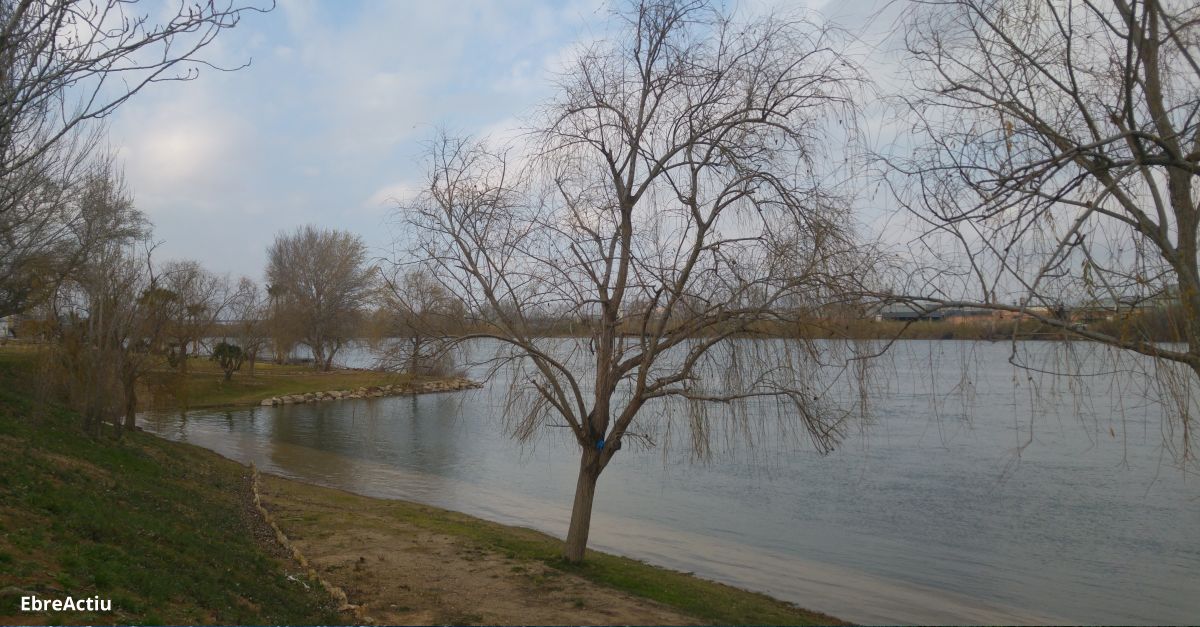 Les maniobres de desembassament contenen la riuada de l’Ebre i les autoritats descarten afectacions al tram final | EbreActiu.cat, revista digital d’oci actiu | Terres de l’Ebre ...