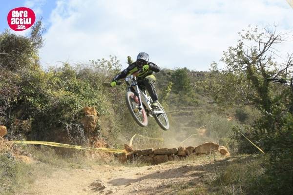 El DH Godall aplega 215 riders a la serra de Godall | EbreActiu.cat, revista digital d&rsquo;oci actiu | Terres de l&rsquo;Ebre ...