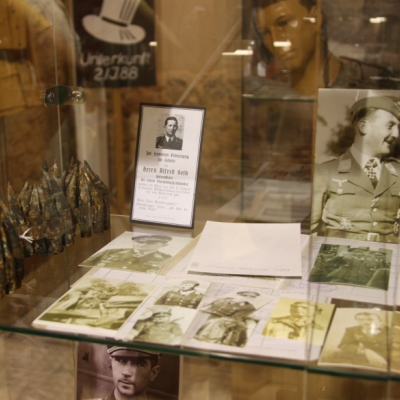 La S�nia acull centenars de visitants a la Diada Commemorativa del Camp d&rsquo;Aviaci�