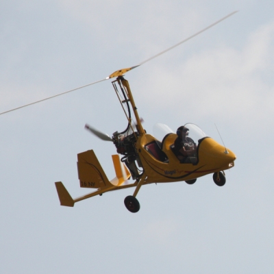 La S�nia acull centenars de visitants a la Diada Commemorativa del Camp d&rsquo;Aviaci�