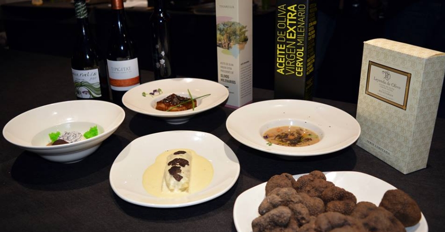 La DO Terra Alta torna a maridar els seus vins amb la tfona de Morella
