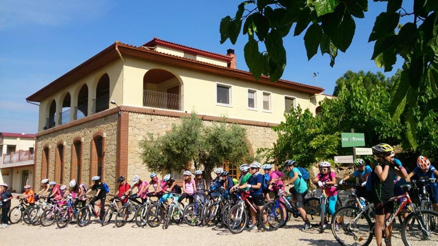 Casa de colonias Els Olivers | EbreActiu.cat, revista digital de ocio activo | Terres de l&rsquo;Ebre...