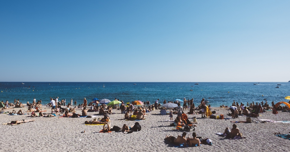 El sector turstic de la demarcaci de Tarragona es mostra optimista de cara a la temporada d’estiu, tot i que encara hi ha poques reserves internacionals