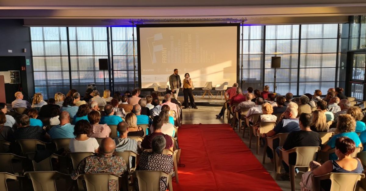 Campred celebra lltima de les sessions de la 3a edici del Festival Front