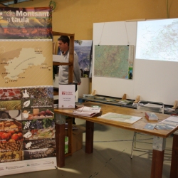 Bona acollida de la primera edici� de Fira Actiu Natura de M�ra la Nova