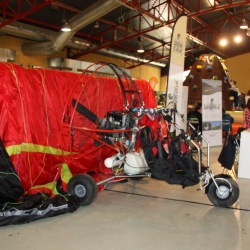 Bona acollida de la primera edici� de Fira Actiu Natura de M�ra la Nova