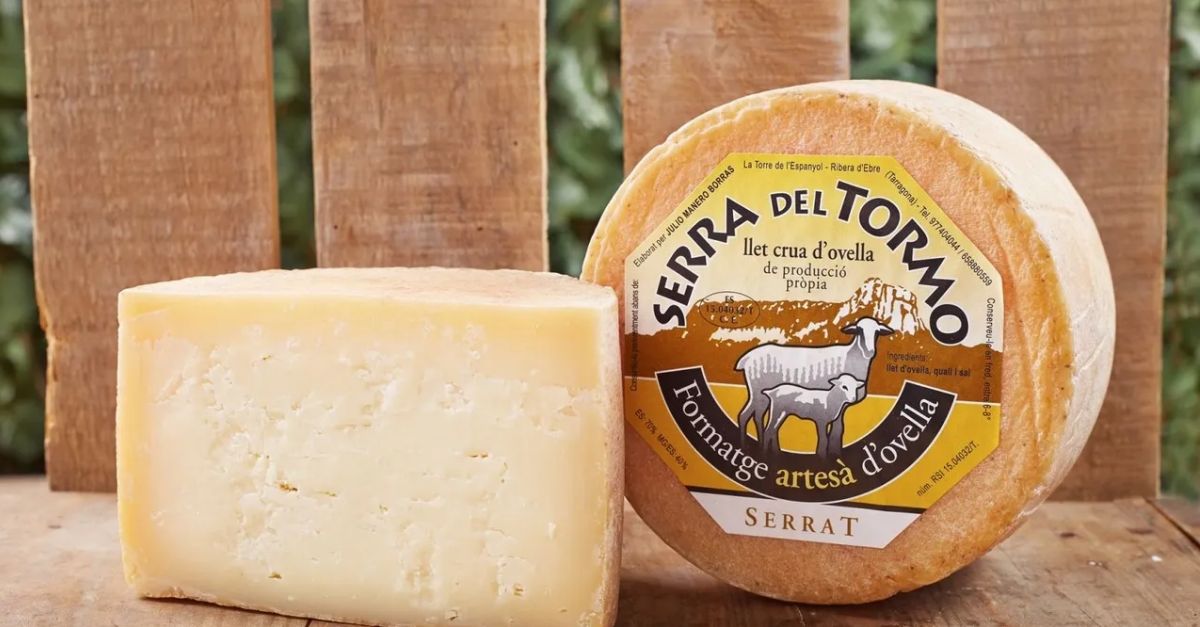 Dos formatges Serra del Tormo, elaborats a la Torre de l’Espanyol, guardonats al World Cheese 2022 | EbreActiu.cat, revista digital d’oci actiu | Terres de l’Ebre ...
