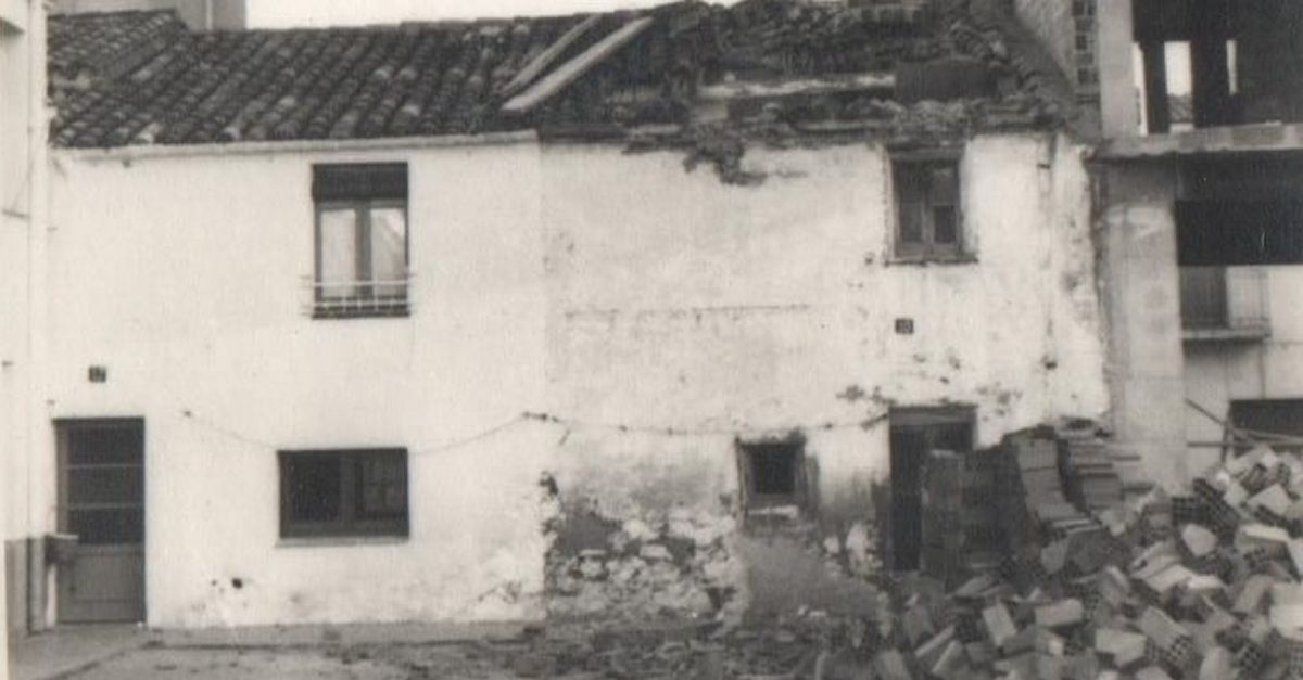 Visita guiada, L�Hospitalet de l�Infant en blanco y negro