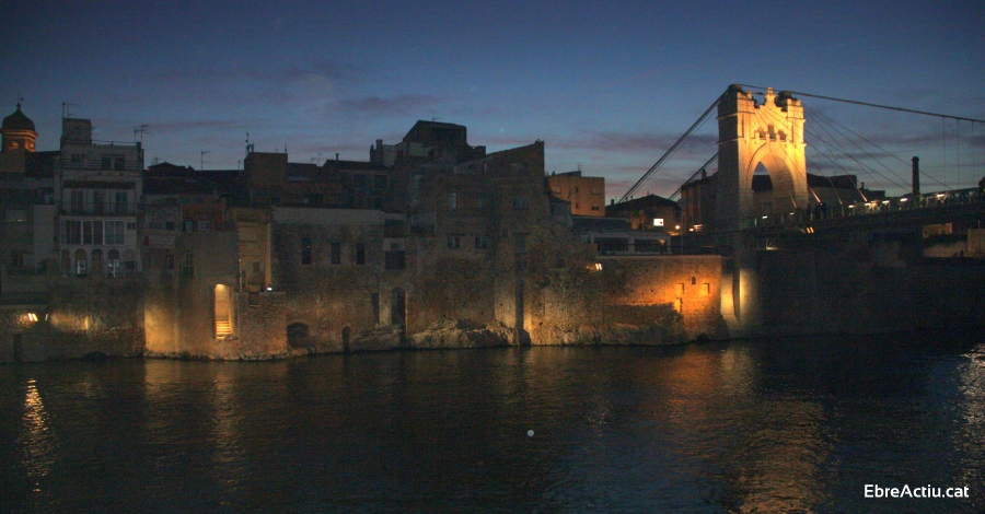 Amposta estrena la il�luminaci� de la restaurada fa�ana fluvial | EbreActiu.cat, revista digital d&rsquo;oci actiu | Terres de l&rsquo;Ebre ...