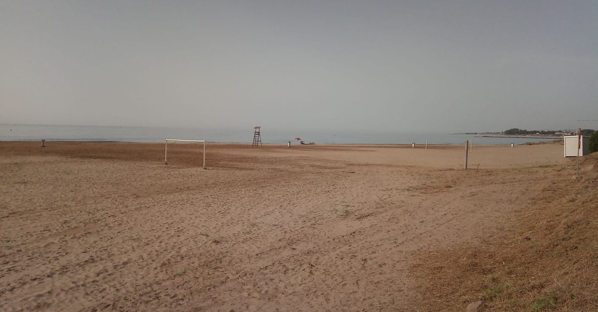 Les platges dAlcanar a punt per a la temporada destiu