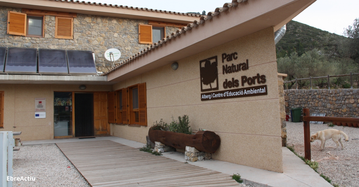 Publicat lanunci per licitar la concessi de serveis de lalberg del Parc Natural dels Ports a Alfara de Carles